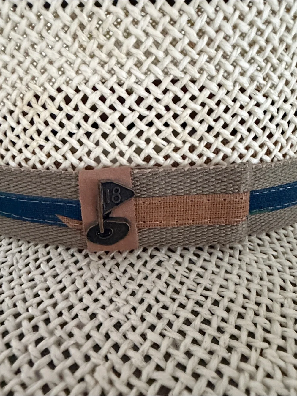 Dorfman Pacific Men's Cream Straw Fedora with Decorative Band